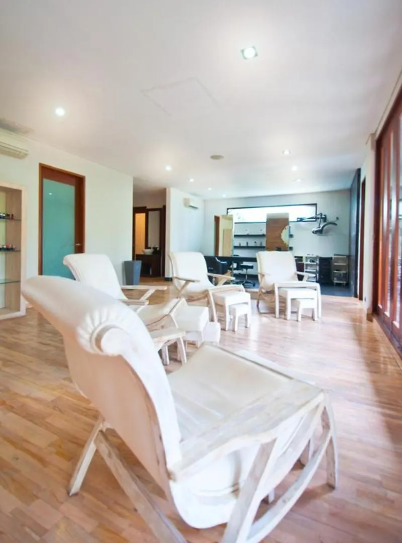Курортный комплекс The Dipan Resort, Villas And Spa Семиньяк